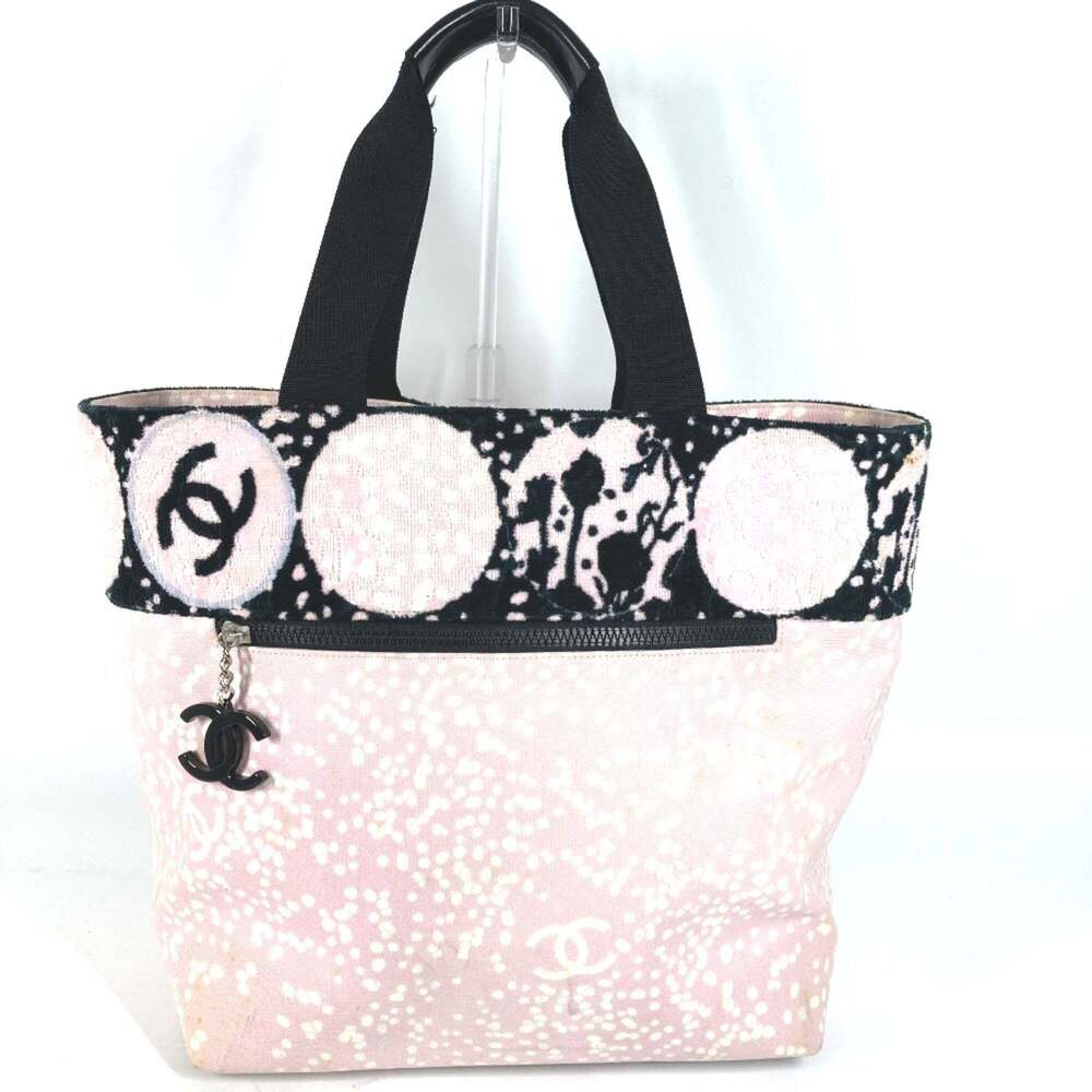 CHANEL Pink Shoulder Bag